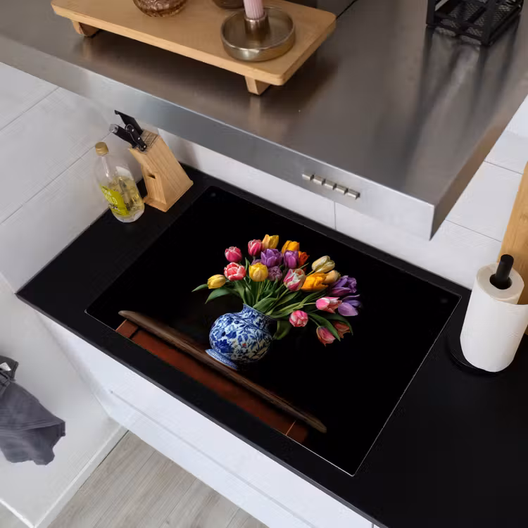 Tulpen - Kleuren - Hout - Vaas Inductie beschemer met haakjes klein -sfeer1