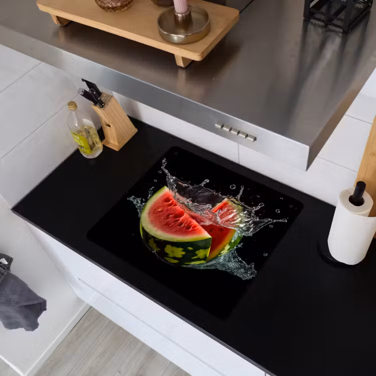Watermeloen - Zwart - Water - Fruit - Meloen Inductie beschemer met haakjes middel -sfeer1