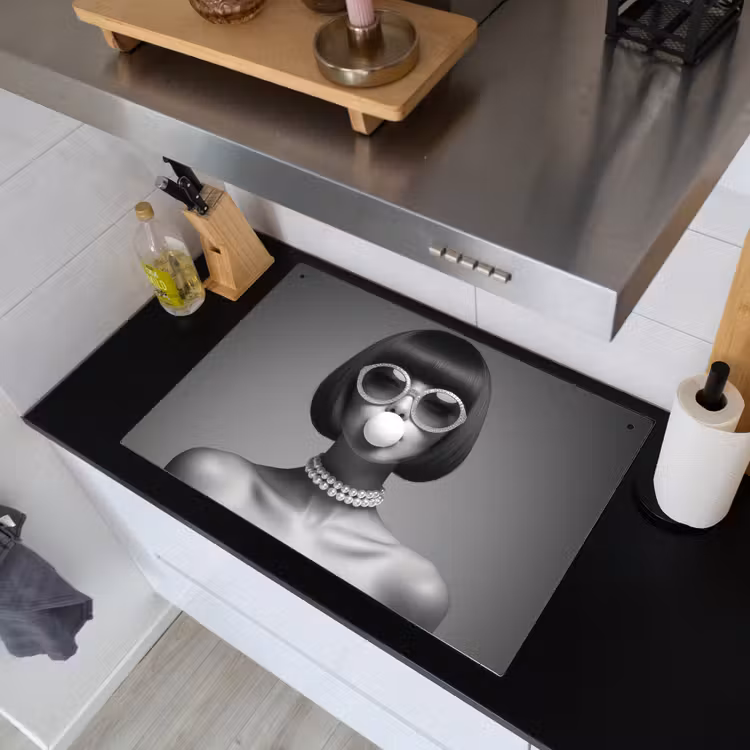 Vrouw - Zwart Wit - Ketting - Zonnebril Inductie beschemer met haakjes klein -sfeer1