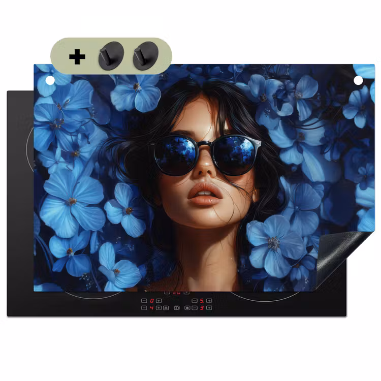 Vrouw - Blauw - Bloemen - Vlinders - Natuur Inductie beschemer met haakjes klein -3d