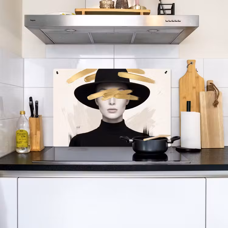 Vrouw - Portret - Modern - Goud - Kunst Inductie beschemer met haakjes klein -sfeer2