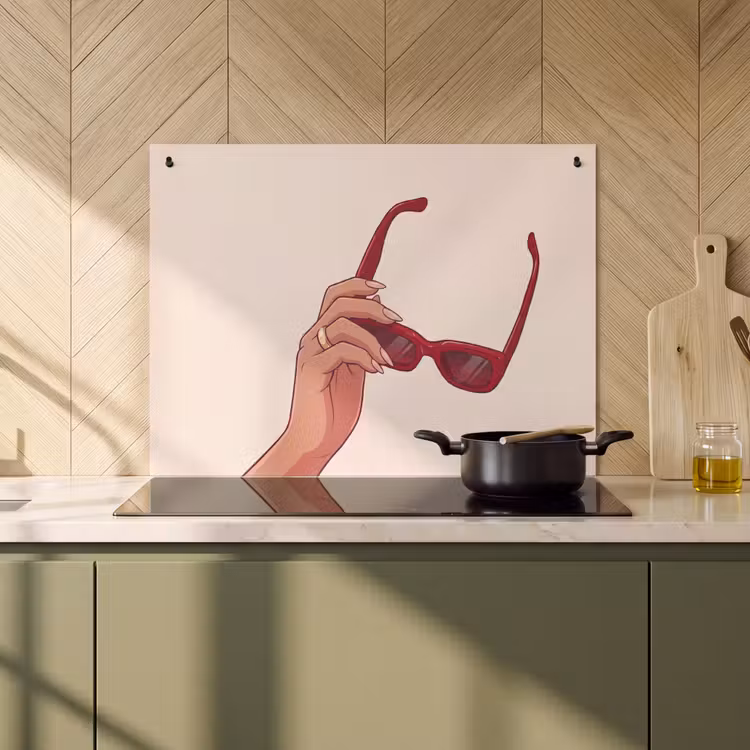 Vrouw - Zonnebril - Mode - Rood - Illustratie Inductie beschemer met haakjes klein -sfeer2