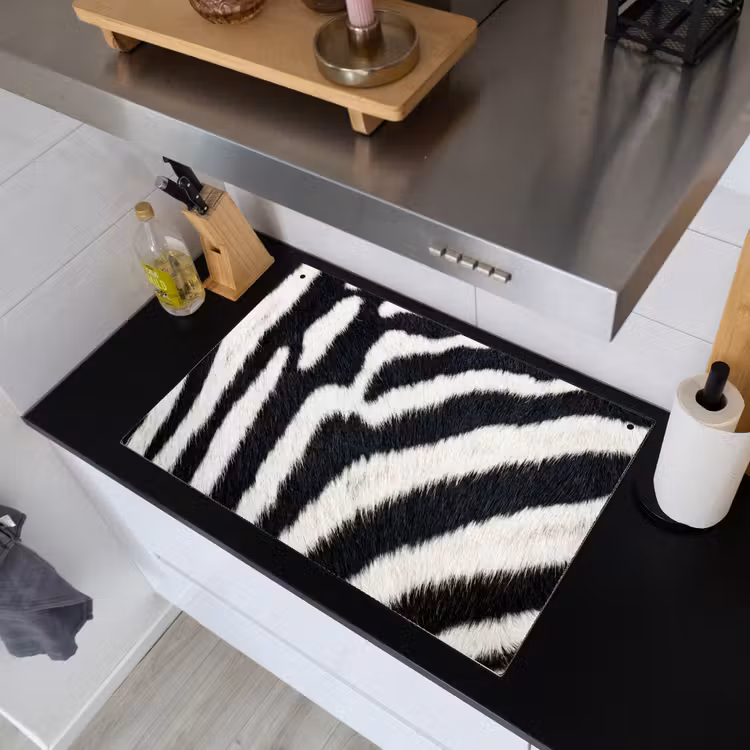 Zebra - Vacht - Klassiek - Zwart - Wit Inductie beschemer met haakjes klein -sfeer1