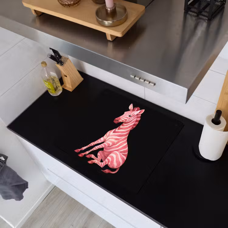 Zebra - Roze - Gestreept Inductie beschemer met haakjes middel -sfeer1