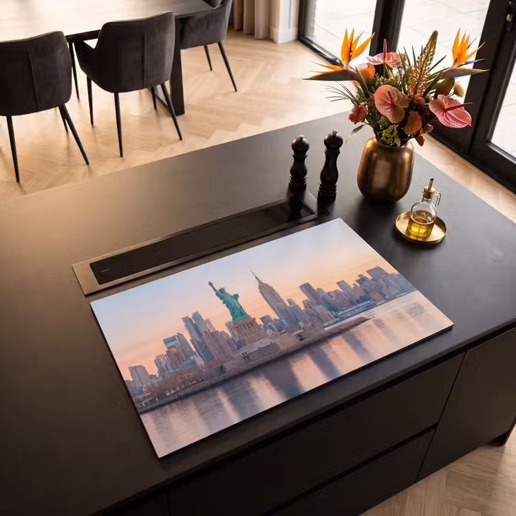 Vrijheidsbeeld - New York - Zonsopgang - Stad - Architectuur Inductie beschermer vinyl 3mm klein -sfeer5