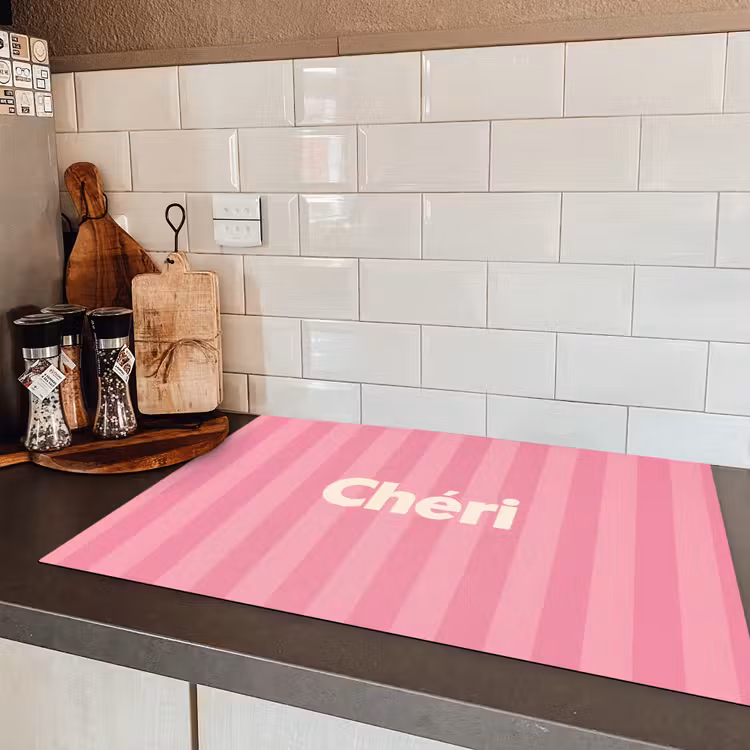 Gestreept - Roze - Chéri Inductie beschermer vinyl 3mm klein -sfeer3