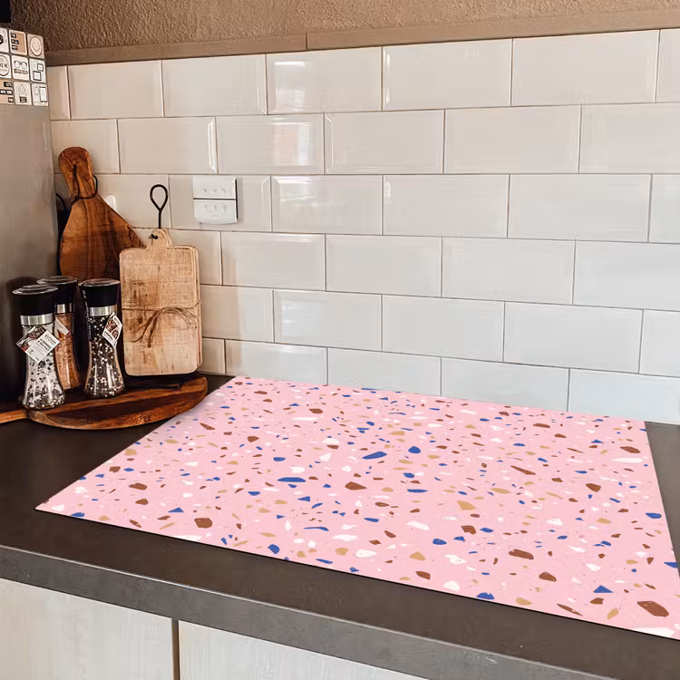 Terrazzo - Patroon - Kleurrijk - Roze Inductie beschermer vinyl 3mm klein 276 -sfeer3