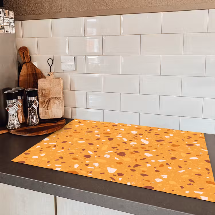 Terrazzo - Patroon - Okergeel Inductie beschermer vinyl 3mm klein 276 -sfeer3