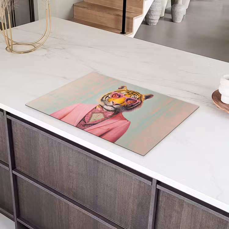 Tijger - Strik - Jasje - Roze Inductie beschermer vinyl 3mm klein -sfeer8