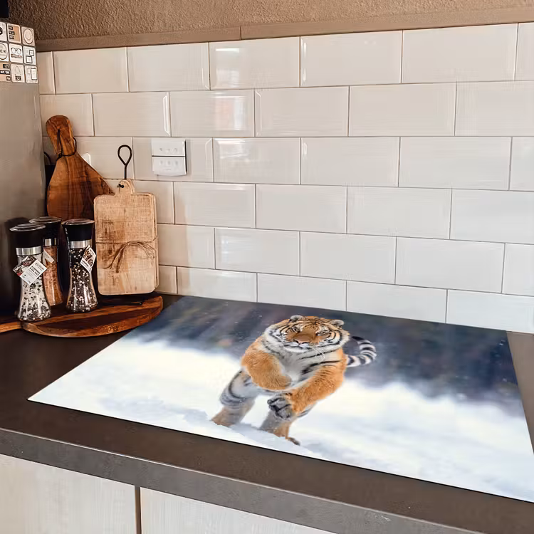 Tijger - Landschap - Sneeuw - Winter - Dieren Inductie beschermer vinyl 3mm klein -sfeer3