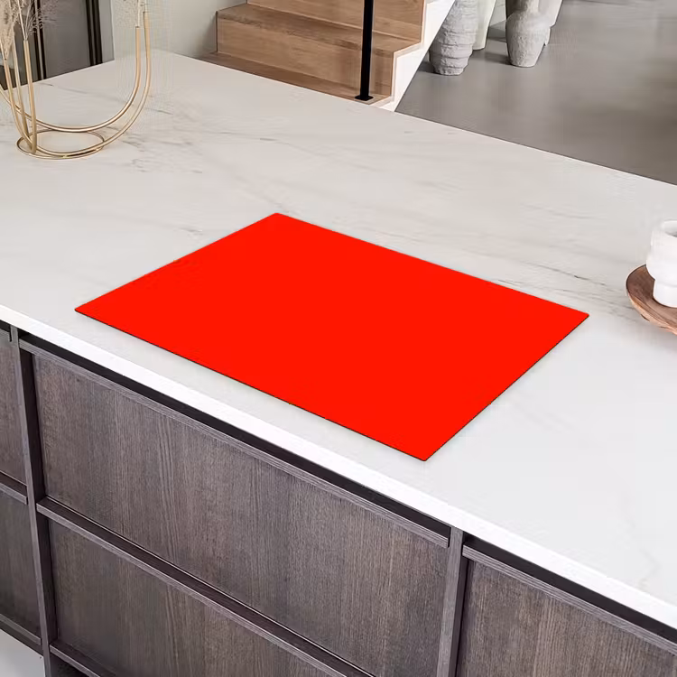 Vibrant - Vermilion - Rood Inductie beschermer vinyl 3mm klein 276 -sfeer8