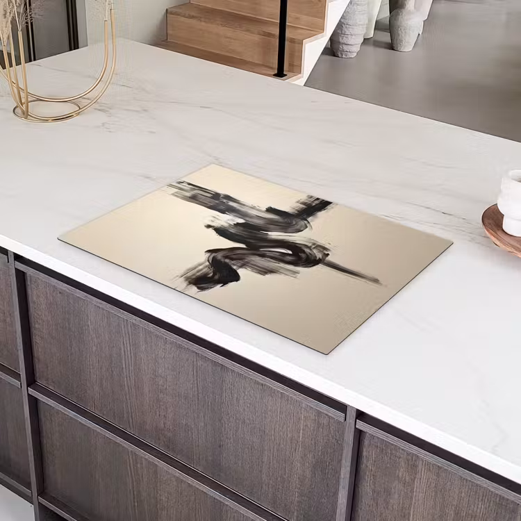 Golven - Penseelstreken - Beige - Minimalistisch Inductie beschermer vinyl 3mm klein -sfeer8