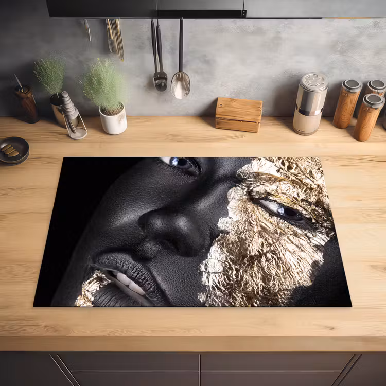 Vrouw - Goud - Zwart - Verf - Luxe Inductie beschermer vinyl 3mm klein -sfeer5