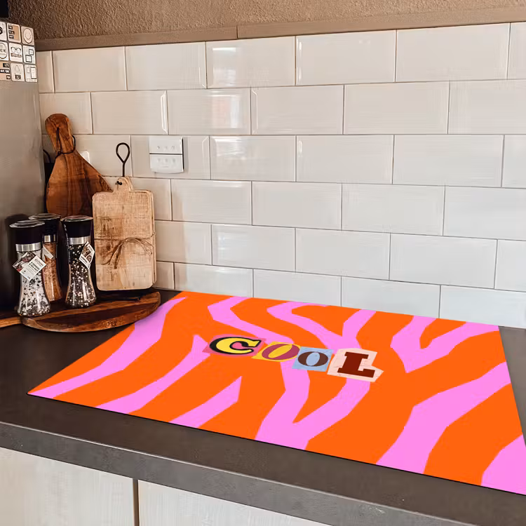 Zebraprint - Grafisch - COOL - Oranje Inductie beschermer vinyl 3mm klein -sfeer3