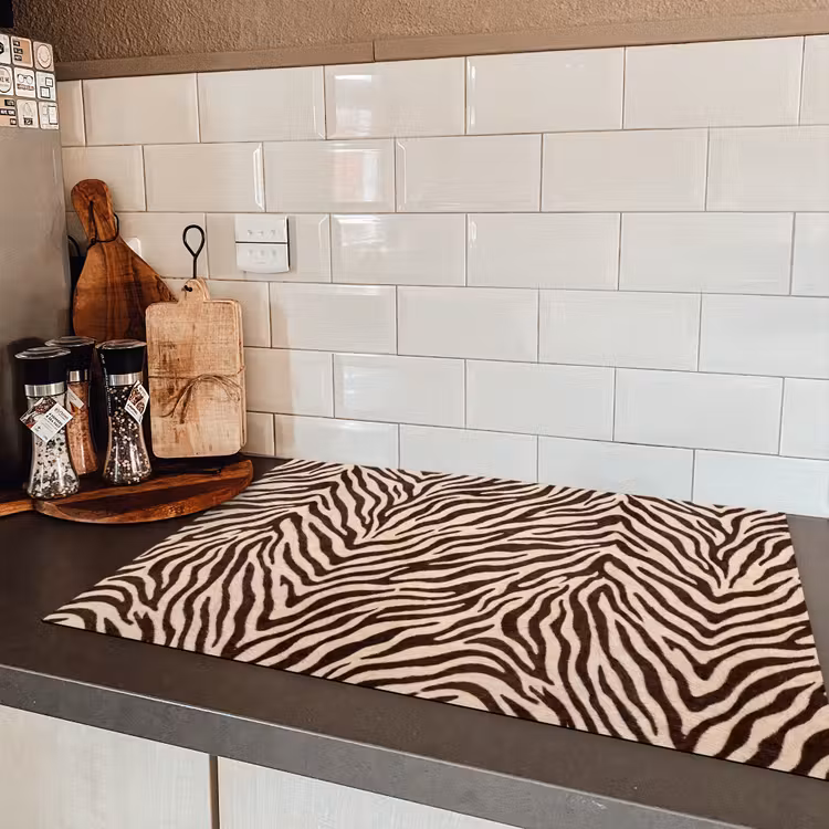 Zebra - Strepen - Bruin Inductie beschermer vinyl 3mm klein -sfeer3