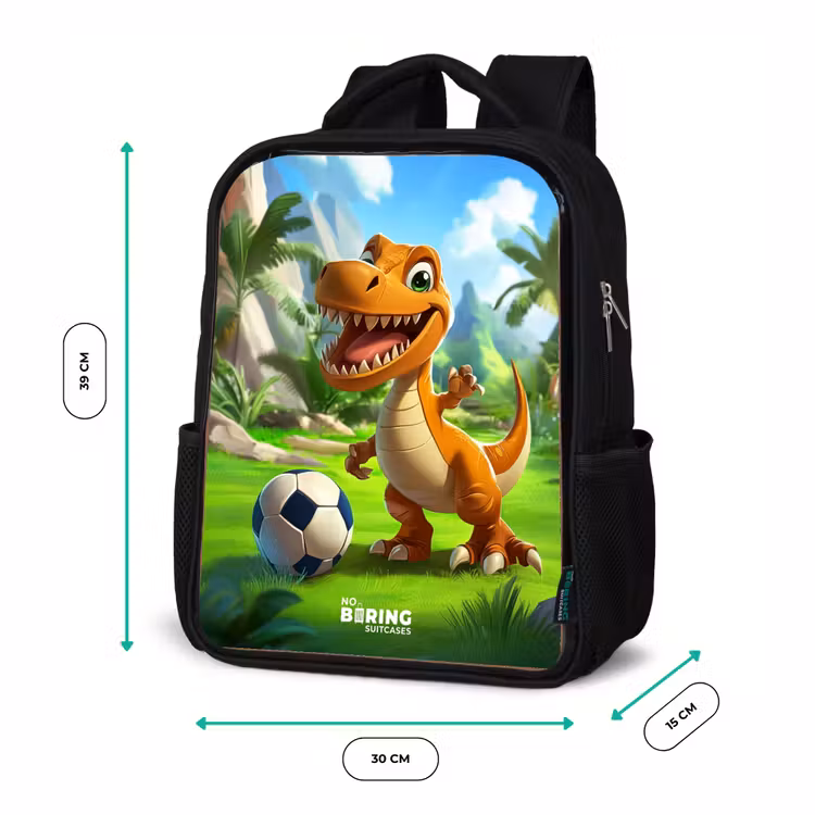 Dino met een voetbal in groen landschap Rugzak - Zwart middel -productfoto_formaten