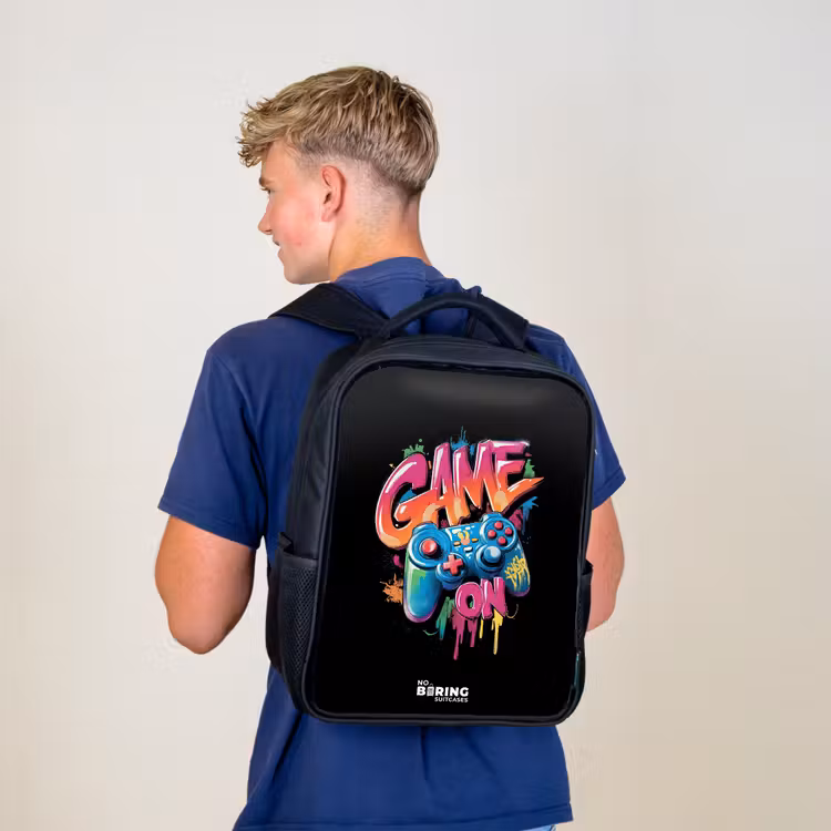 Game - Controller - Graffiti - Neon Rugzak - Zwart middel -sfeer8