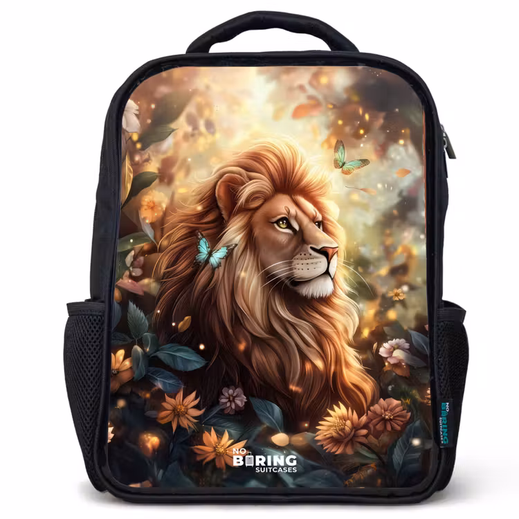 Leeuw met vlinders in bloemrijke jungle Rugzak - Zwart middel -3d