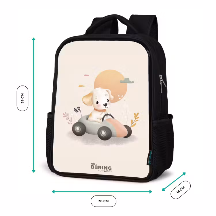 Puppy in een raceauto in beige kleuren Rugzak - Zwart middel -productfoto_formaten
