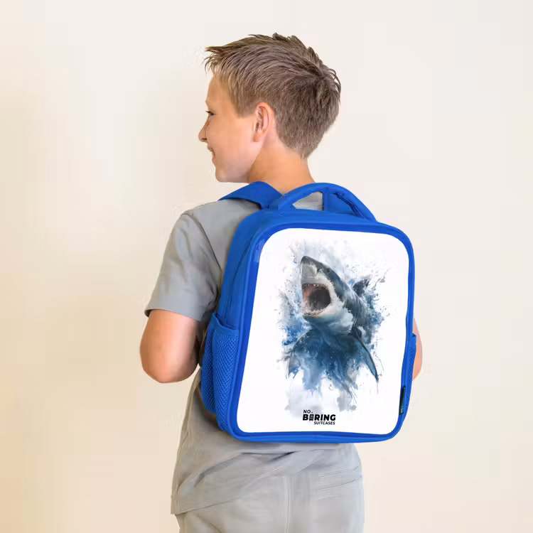 Aanvallende haai in waterverf Kinderrugzak - Blauw middel -sfeer2