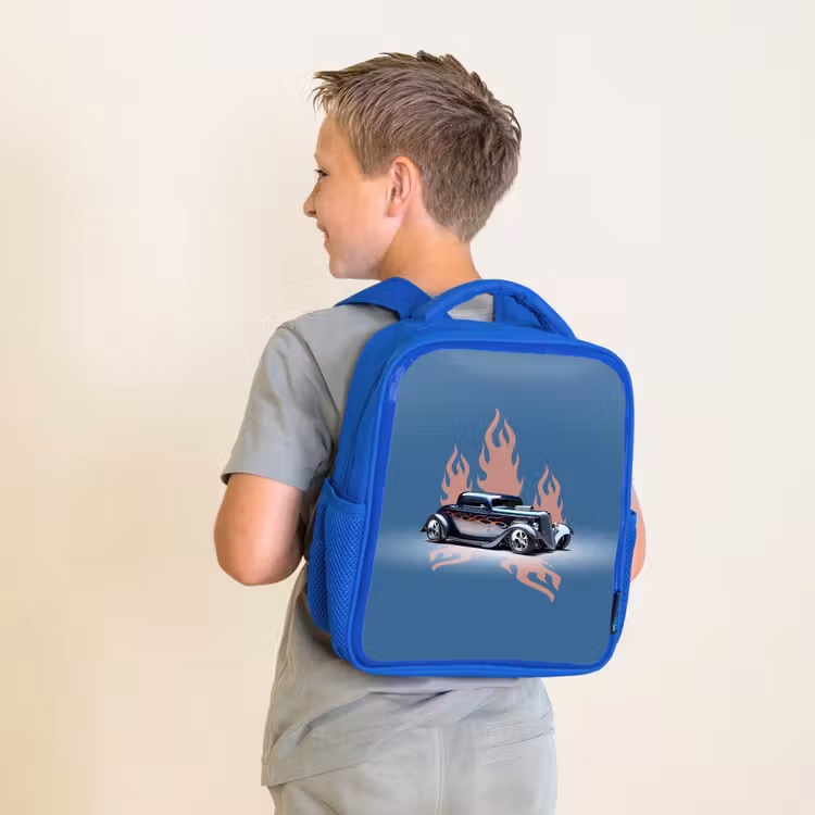 Blauwe auto met roze vlammen Kinderrugzak - Blauw middel -sfeer2