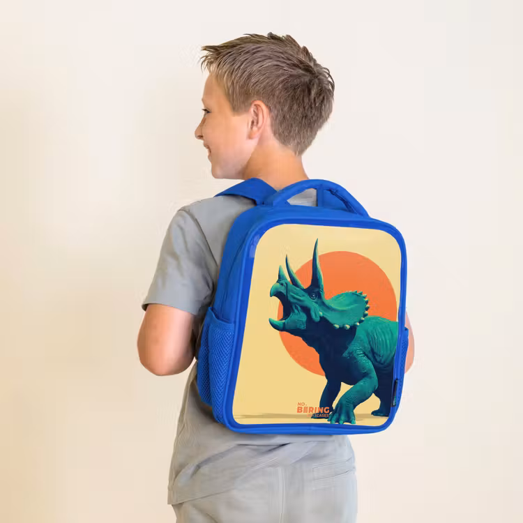 Hoornkrijger in de zon Kinderrugzak - Blauw middel -sfeer2