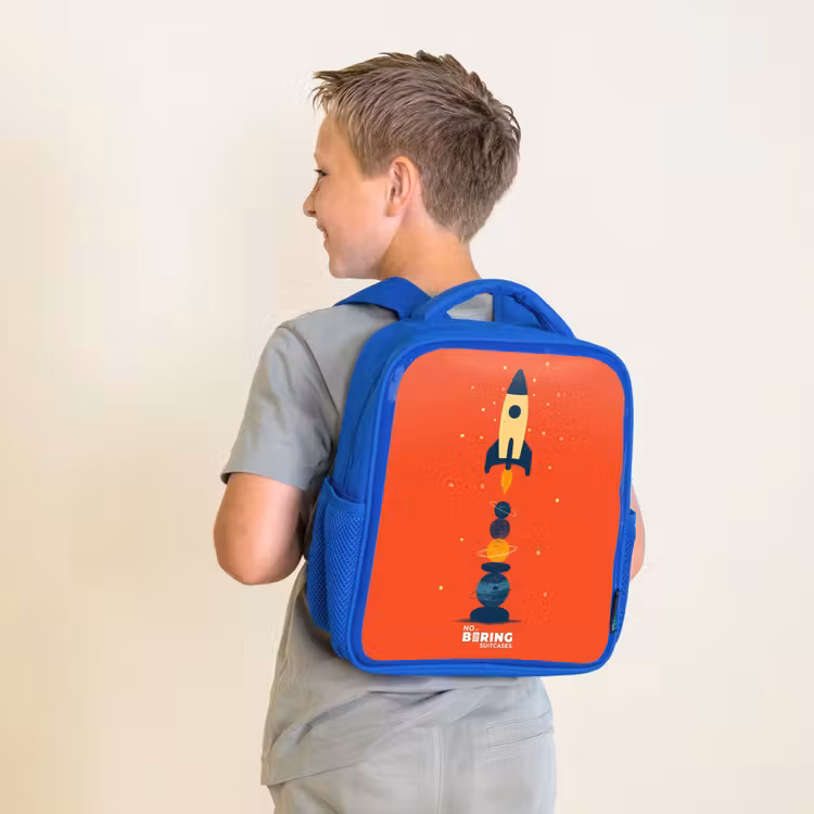 Raket - Sterren - Planeten Kinderrugzak - Blauw middel -sfeer2