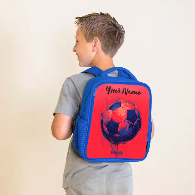 Voetbalvibes - Verf - Blauw - Rood Kinderrugzak - Blauw middel -sfeer2