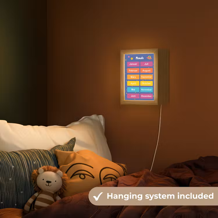 Educatief - Maanden - Ruimte - Leren Light Box met kabel (Kinderlampje) klein -sfeer5_kind_EN