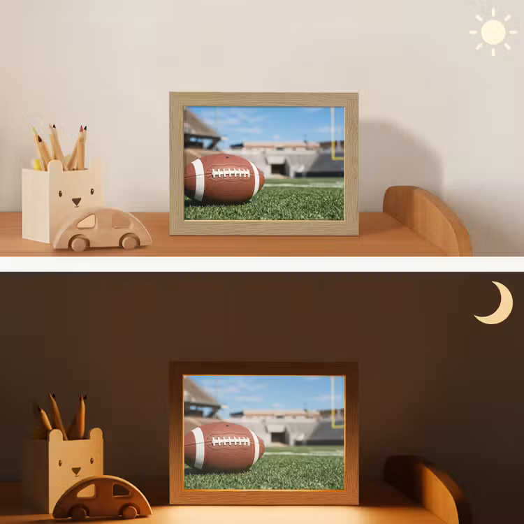 Football - Veld - Stadion - Sport Light Box met kabel (Kinderlampje) klein -sfeer3_kind