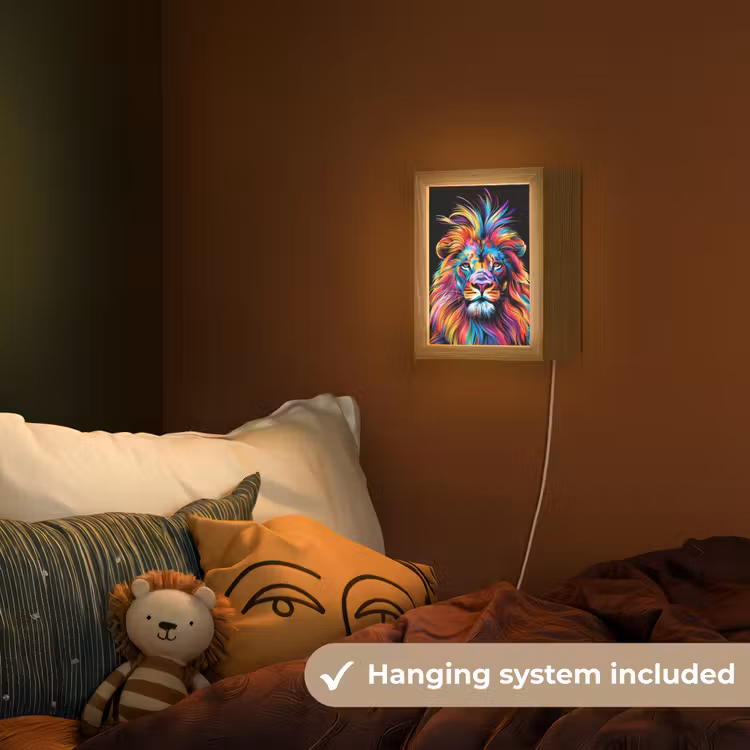 Leeuwen - Kleurrijk - Zwart - Dieren Light Box met kabel (Kinderlampje) klein -sfeer5_kind_EN