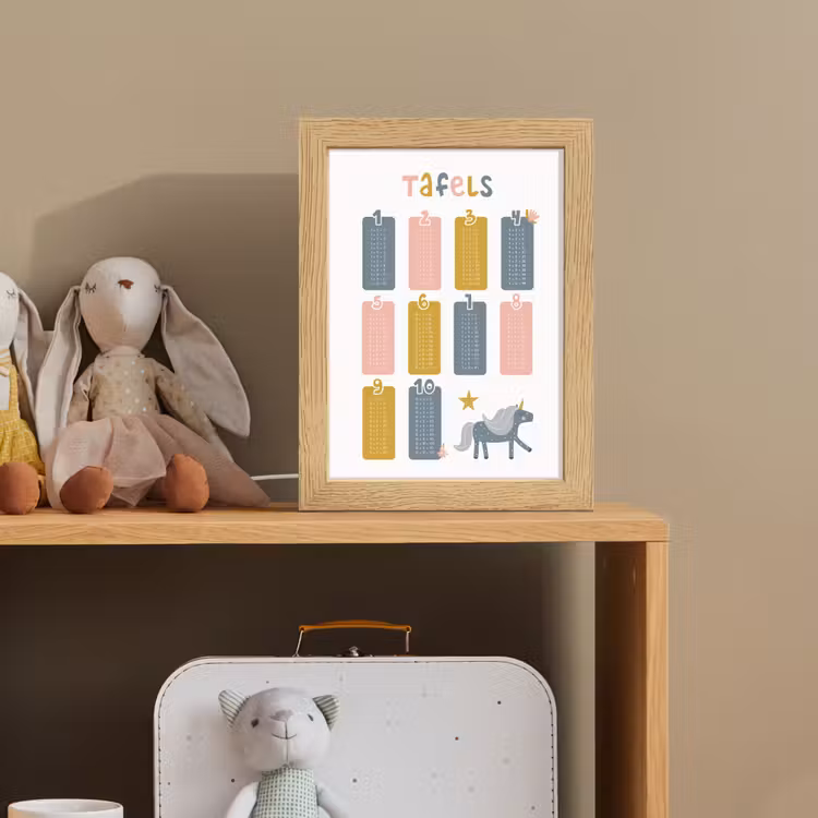 Tafels van vermenigvuldiging - Leren rekenen voor kinderen - Getallen oefenen - Cijfers - Eenhoorn Light Box met kabel klein -sfeer2_kind
