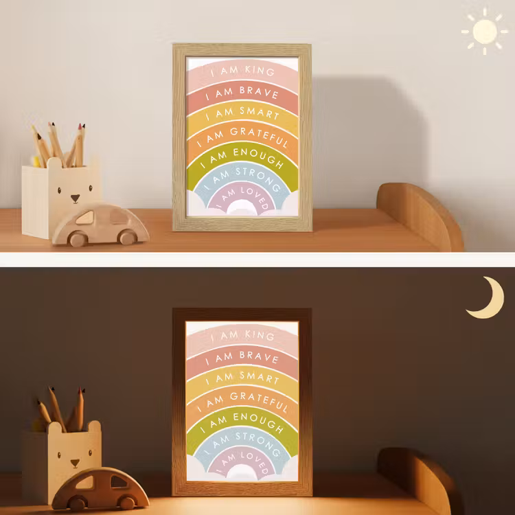 Kinderkamer - Quotes - Regenboog - Kleuriijk Light Box met kabel klein -sfeer3_kind