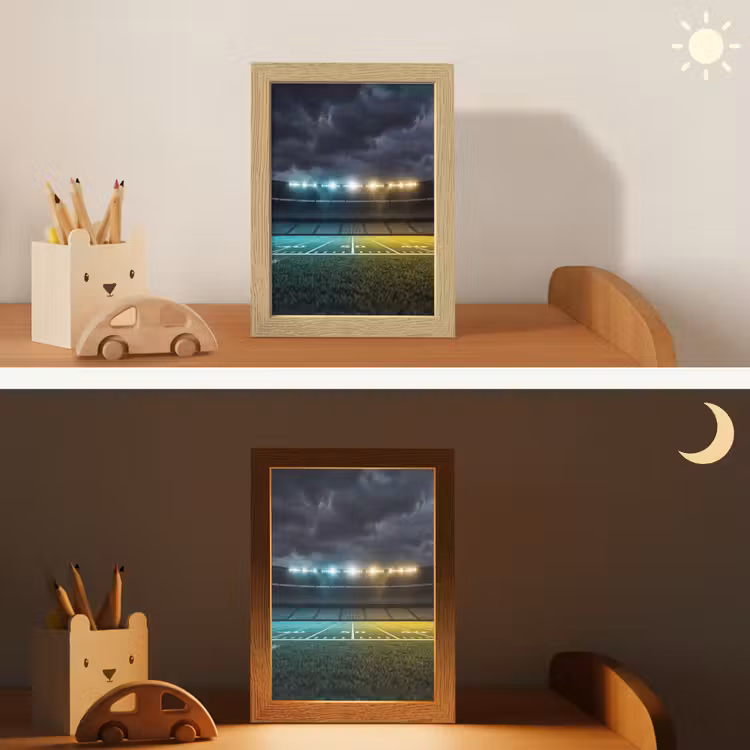 Voetbal - Stadion - Nacht - Modern Light Box met kabel (Kinderlampje) klein -sfeer3_kind