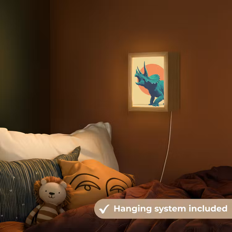 Triceratops - Cirkel - Oranje - Hoorns Light Box met kabel (Kinderlampje) klein -sfeer5_kind_EN