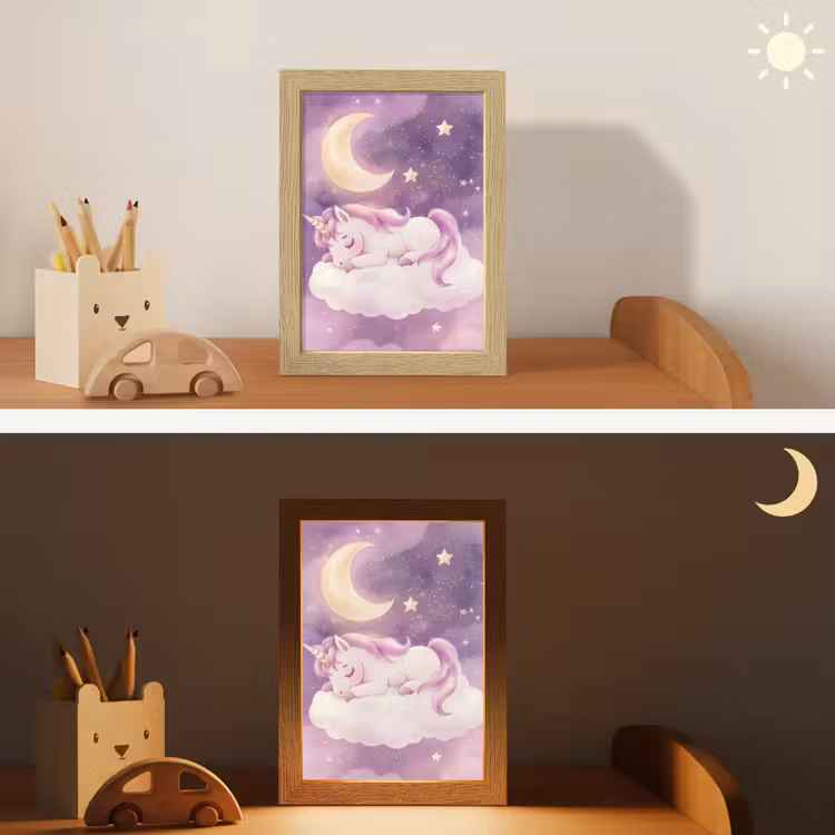 Eenhoorn - Paars - Sterrenhemel - Maan Light Box met kabel klein -sfeer3_kind