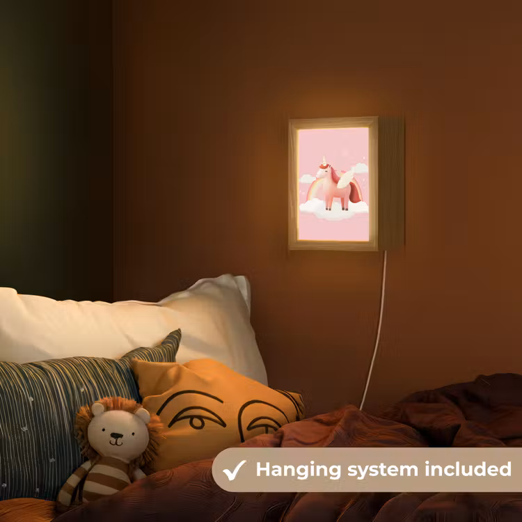 Eenhoorn - Vleugels - Roze - Regenboog Light Box met kabel (Kinderlampje) klein -sfeer5_kind_EN