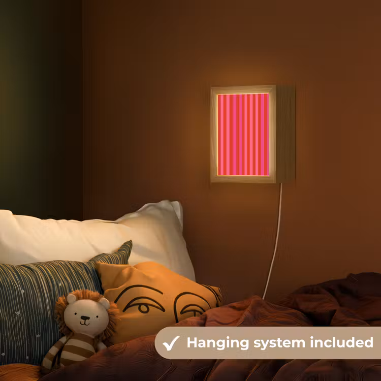 Verticaal - Strepen - Roze Light Box met kabel (Kinderlampje) klein 904 -sfeer5_kind_EN