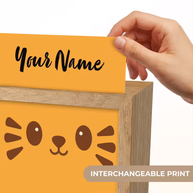 Kat - Minimalistisch - Oranje - Vrolijk Light Box met kabel (Kinderlampje) klein -USP_websiteprintEN