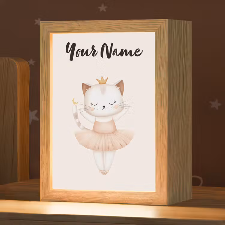 Kat - Minimalistisch - Tutu - Kroontje Light Box met kabel (Kinderlampje) klein -zzz_3d_website
