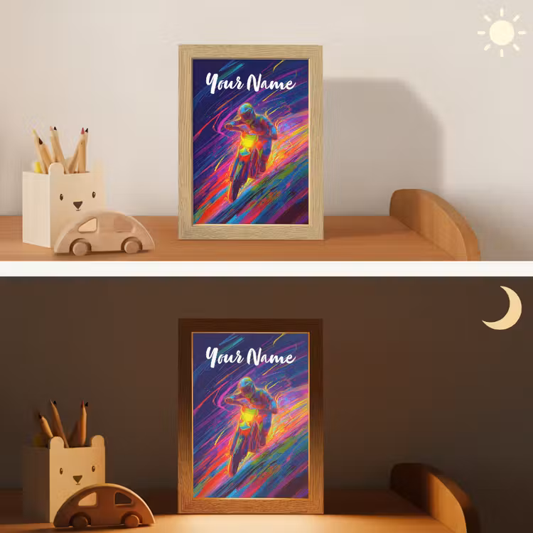 Crossmotor - Neonkleuren - Lijnen - Helm Light Box met kabel (Kinderlampje) klein -sfeer3_kind