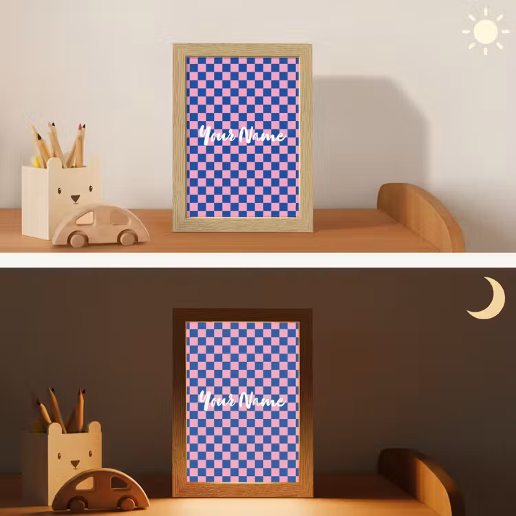 Blokjes - Blauw - Roze Light Box met kabel (Kinderlampje) klein -sfeer3_kind