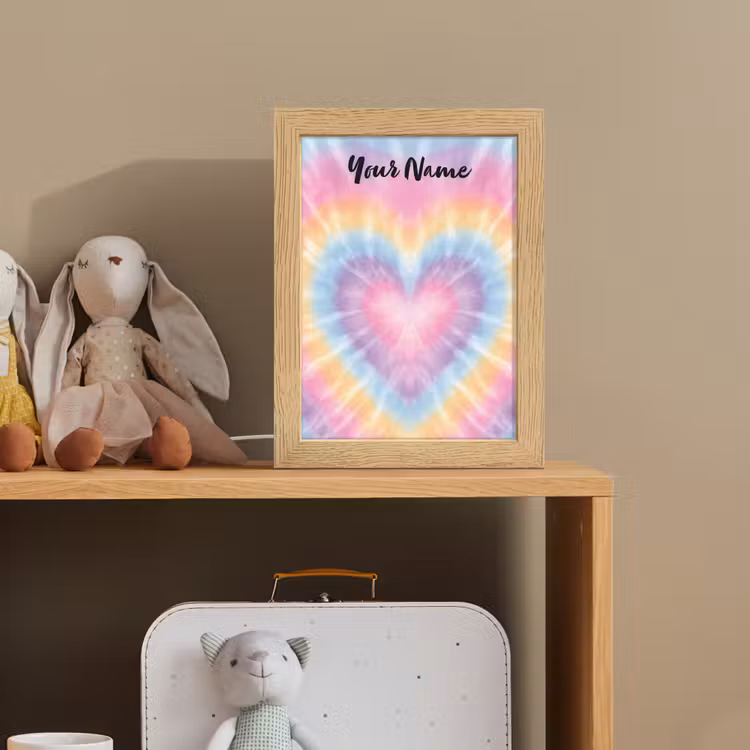 Hartvorm - Tie Dye - Pastelkleuren Light Box met kabel (Kinderlampje) klein -sfeer2_kind
