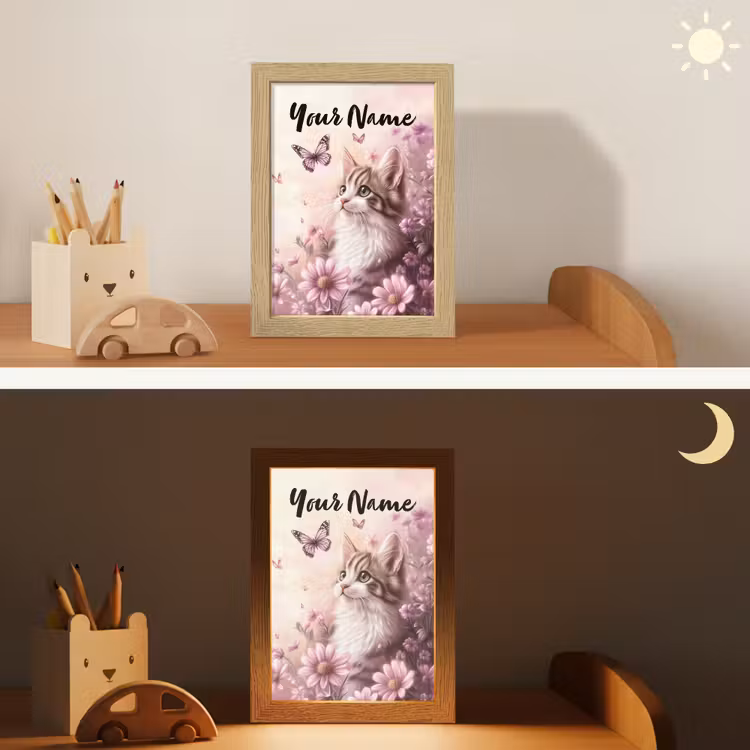 Kitten - Bloemen - Vlinders - Paars Light Box met kabel (Kinderlampje) klein -sfeer3_kind