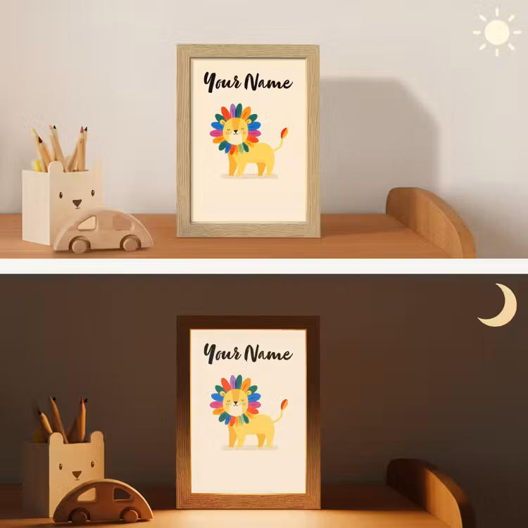 Leeuw - Kleurrijke manen - Beige Light Box met kabel (Kinderlampje) klein -sfeer3_kind