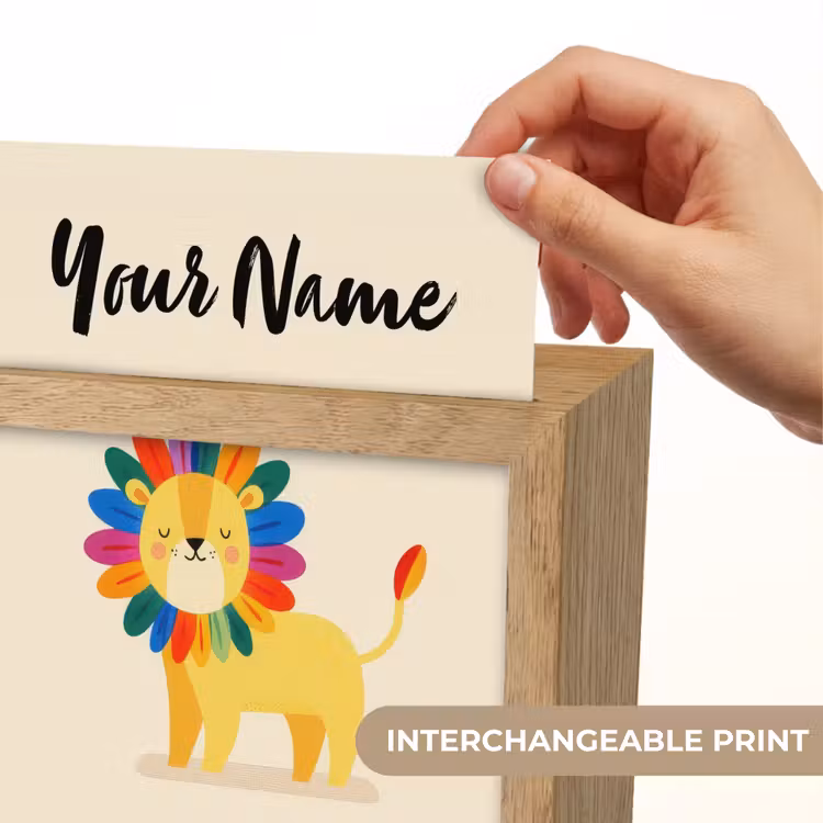 Leeuw - Kleurrijke manen - Beige Light Box met kabel (Kinderlampje) klein -USP_websiteprintEN