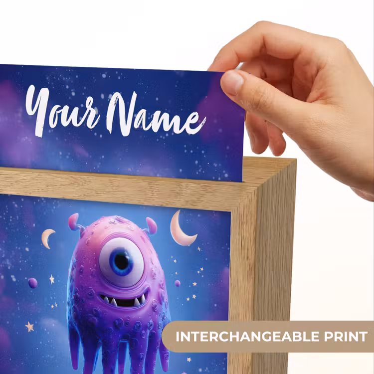 Monster - Ruimte - Sterren - Paars Light Box met kabel (Kinderlampje) klein -USP_websiteprintEN