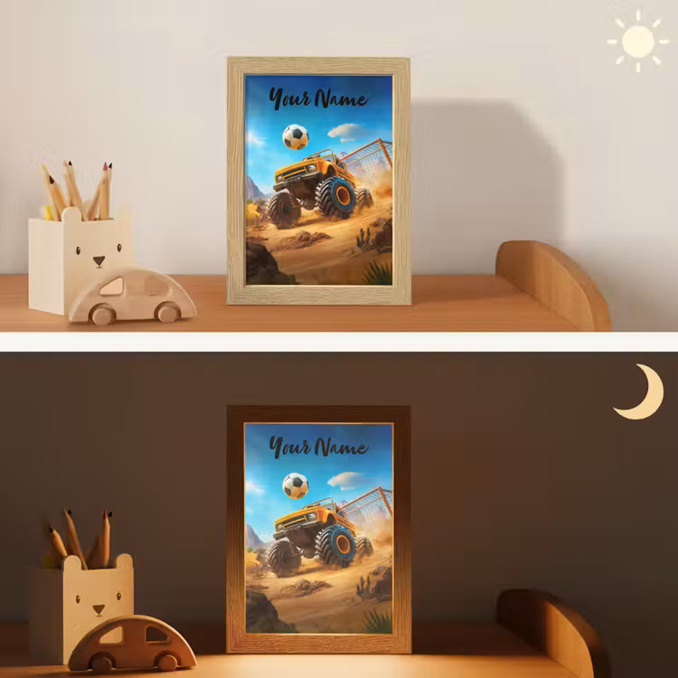 Monstertruck - Voetbal - Woestijn Light Box met kabel (Kinderlampje) klein -sfeer3_kind
