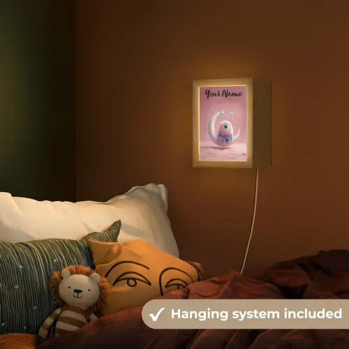 Maan - Monster - Roze Light Box met kabel (Kinderlampje) klein -sfeer5_kind_EN