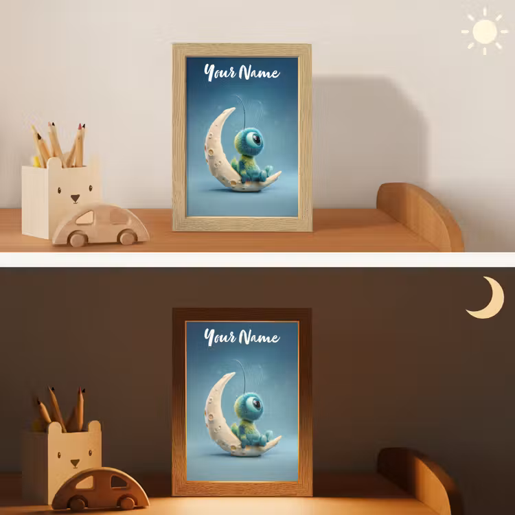 Maan - Ruimtewezen - Blauw Light Box met kabel (Kinderlampje) klein -sfeer3_kind